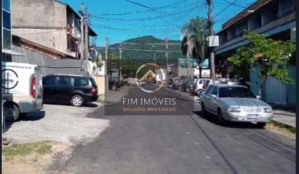 Casa à Venda em Maravista, Niterói: 3 Dormitórios por R$700K