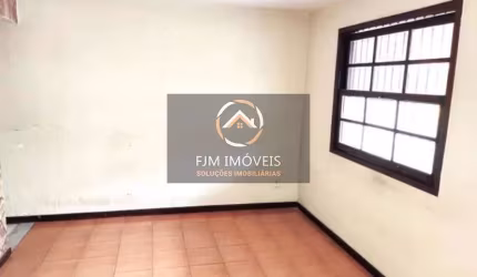 Casa de Condomínio em Piratininga, Niterói: 77m², 2 quartos, 2 banheiros por R$450k - Venda