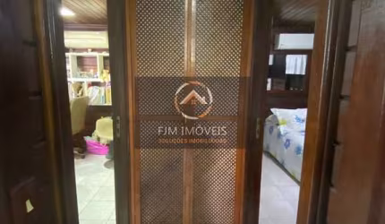 FJM Imóveis vende: Casa de Condomínio em Pendotiba