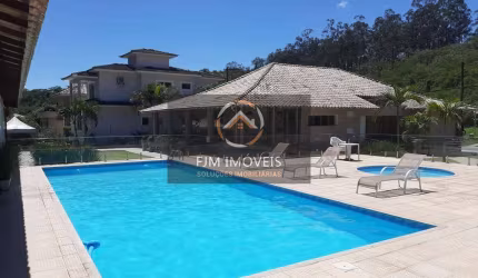 Casa de Condomínio em Rio do Ouro, Niterói: 169m², 3 Quartos, 1 Suíte - Venda e Locação por R$ 700.000