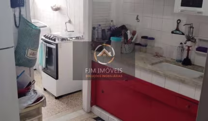 Venda de Apartamento em Icaraí - 155m², 3 Dorms, R$650 mil