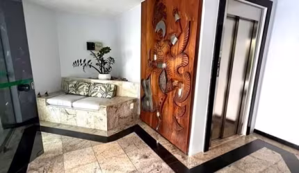 Amplo apartamento 4/4 nascente