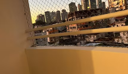 Excelente oportunidade no Rio Vermelho, apartamento  2/4 com dependências!
