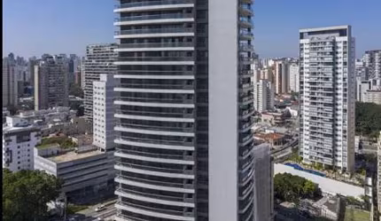 Duplex para venda possui 324 metros quadrados com 4 quartos em Vila Nova Conceição - São Paulo - SP