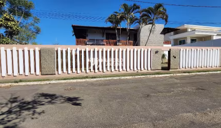 Casa à venda no condomínio Caminho do Parque no Bairro Recreio em Vitória da Conquista, BA