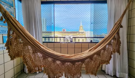 Apartamento para venda possui 88 metros com 3 quartos com 1 vg em Candeias - Jaboatão - PE