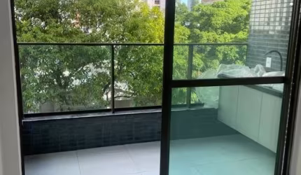 Apartamento para venda possui 94 metros com 3 quartos sendo 1 suíte com 2 vgs em Casa amarela - Recife - PE