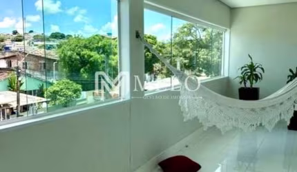 Linda Casa com 4 Quartos à venda, 200m² - Cajueiro! Só a Vista!