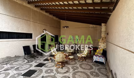 Vendo Excelente Casa na Quadra 48, do Setor Leste do Gama-DF