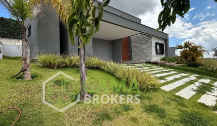 Vendo Excelente Casa de 4 quartos no Condomínio Alphaville Residencial 1 - Brasília