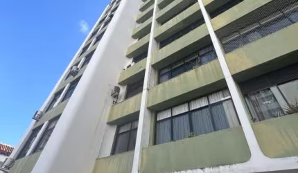 Apartamento para Venda em Salvador, JARDIM APIPEMA, 3 dormitórios, 1 suíte, 3 banheiros, 2 vagas