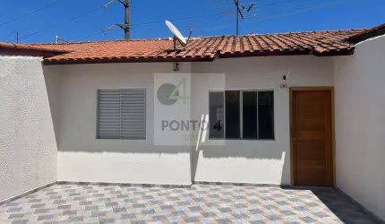 Casa para Venda em Suzano, Jardim Revista, 2 dormitórios, 1 suíte, 2 banheiros, 2 vagas
