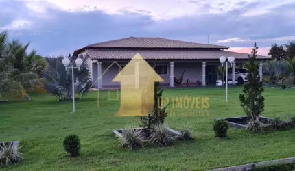 Casa no Condomínio Recanto dos Pequizeiros - Lago do Manso