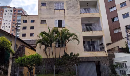 Apartamentos Padrão em Poços de Caldas