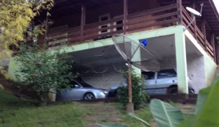 EXCELENTE CHÁCARA EM MEIO A NATUREZA!