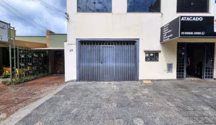 Comercial Garagem em Poços de Caldas
