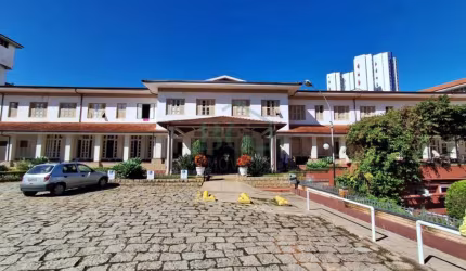 Apartamentos Padrão em Poços de Caldas