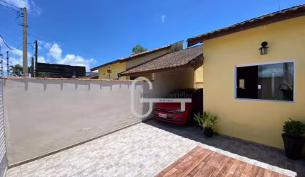 Casa com 2 dormitórios à venda, 71 m² por R$ 280.000,00 - Vila Erminda - Peruíbe/SP
