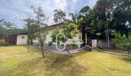 Casa com 3 dormitórios à venda, 226 m² por R$ 400.000,00 - jardim Somar - Peruíbe/SP