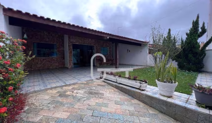 Casa com 3 dormitórios à venda, 142 m² por R$ 550.000,00 - Estância São José - Peruíbe/SP