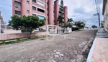 Apartamento com 3 dormitórios à venda, 114 m² por R$ 520.000,00 - Balneário Stella Maris - Peruíbe/SP