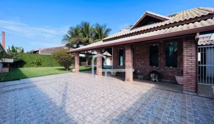 Casa com 5 dormitórios à venda, 326 m² por R$ 1.250.000,00 - Balneário Stella Maris - Peruíbe/SP