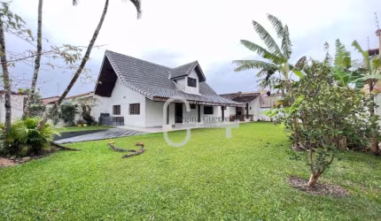 Casa com 2 dormitórios à venda, 240 m² por R$ 690.000,00 - Parque Balneário Oásis - Peruíbe/SP