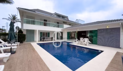 Casa com 7 dormitórios à venda, 700 m² por R$ 5.350.000,00 - Bougainvillee I - Peruíbe/SP