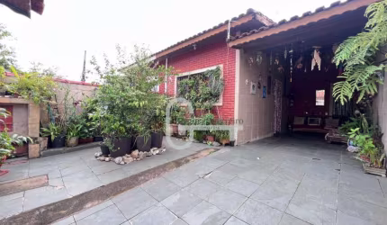 Casa com 2 dormitórios à venda, 109 m² por R$ 320.000,00 - Cidade Nova Peruibe - Peruíbe/SP