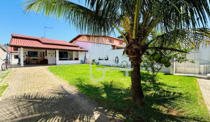 Casa com 2 dormitórios à venda, 134 m² por R$ 420.000,00 - Estância Balneária Maria Helena Novaes - Peruíbe/SP