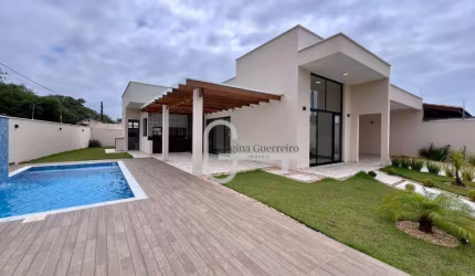 Casa com 3 dormitórios à venda, 196 m² por R$ 1.100.000,00 - Jardim Imperador - Peruíbe/SP