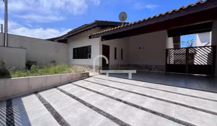 Casa com 3 dormitórios à venda, 145 m² por R$ 415.000,00 - Jardim Imperador - Peruíbe/SP