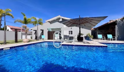 Casa com 3 dormitórios à venda, 134 m² por R$ 960.000,00 - Parque Balneário Oásis - Peruíbe/SP