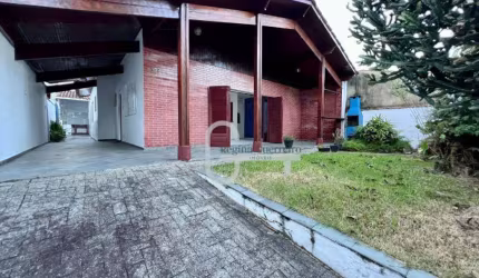 Casa com 3 dormitórios à venda, 159 m² por R$ 620.000,00 - Centro - Peruíbe/SP