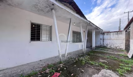 Casa com 2 dormitórios à venda, 85 m² por R$ 325.000,00 - Centro - Peruíbe/SP