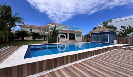 Casa com 5 dormitórios à venda, 560 m² por R$ 3.200.000,00 - Bougainvillee IV - Peruíbe/SP