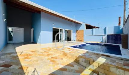 Casa com 4 dormitórios à venda, 165 m² por R$ 740.000,00 - Parque Balneário Oásis - Peruíbe/SP