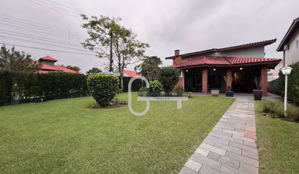 Casa com 4 dormitórios à venda, 263 m² por R$ 1.200.000,00 - Bougainvillee III - Peruíbe/SP