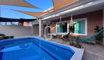 Casa com 3 dormitórios à venda, 204 m² por R$ 800.000,00 - Jardim Ribamar - Peruíbe/SP