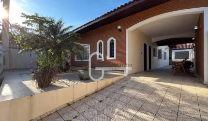 Casa com 3 dormitórios à venda, 141 m² por R$ 900.000,00 - Jardim Casablanca - Peruíbe/SP
