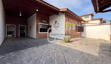 Casa com 4 dormitórios à venda, 278 m² por R$ 650.000,00 - Cidade Nova Peruibe - Peruíbe/SP