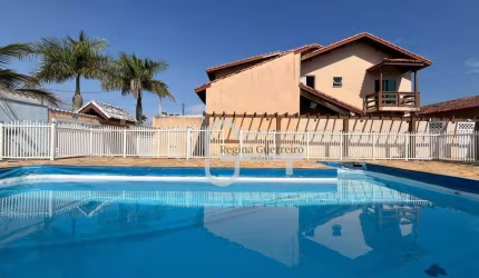 Casa com 2 dormitórios à venda, 75 m² por R$ 350.000,00 - Estância São José - Peruíbe/SP