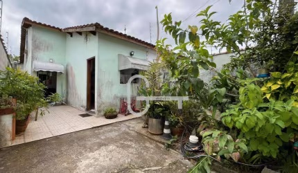 Casa com 2 dormitórios à venda, 61 m² por R$ 220.000,00 - Estância São José - Peruíbe/SP