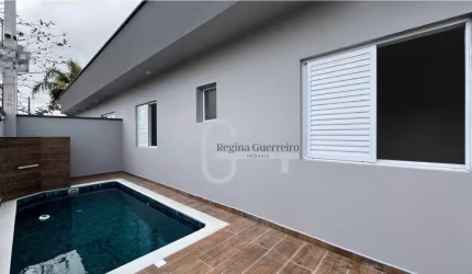 Casa com 2 dormitórios à venda, 68 m² por R$ 380.000,00 - Estância São José - Peruíbe/SP
