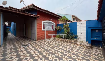 Casa com 2 dormitórios à venda, 89 m² por R$ 400.000,00 - Balneário Stella Maris - Peruíbe/SP