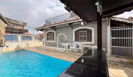 Casa com 4 dormitórios à venda, 218 m² por R$ 580.000,00 - Jardim Peruíbe - Peruíbe/SP