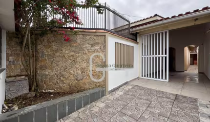 Casa com 2 dormitórios à venda, 78 m² por R$ 360.000,00 - Arpoador - Peruíbe/SP