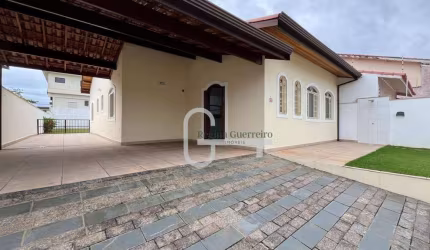 Casa com 3 dormitórios à venda, 194 m² por R$ 820.000,00 - Cidade Nova Peruibe - Peruíbe/SP