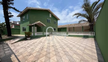 Casa com 5 dormitórios à venda, 246 m² por R$ 770.000,00 - Balneario Samburá - Peruíbe/SP