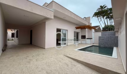 Casa com 4 dormitórios à venda, 179 m² por R$ 1.100.000,00 - Jardim Imperador - Peruíbe/SP